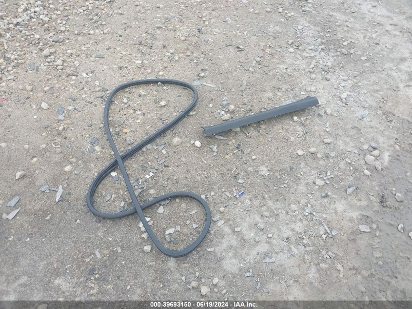 2009 Honda Accord Ex VIN: 1HGCP26739A092898 Lot: 39693150