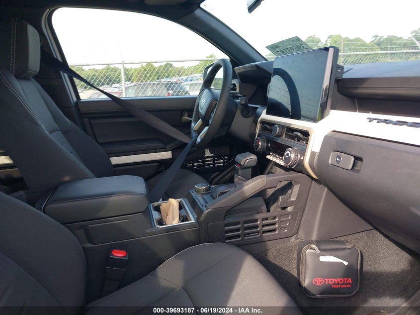 VIN 3TYKB5FN5RT007754 2024 TOYOTA TACOMA TRD SPORT
