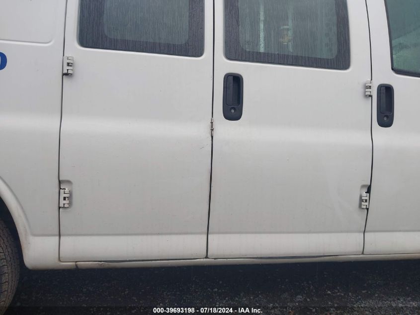 2015 Chevrolet Express 2500 Work Van VIN: 1GCWGFCF9F1283705 Lot: 39693198