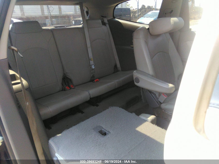 2015 Chevrolet Traverse Ltz VIN: 1GNKRJKDXFJ185267 Lot: 39693248