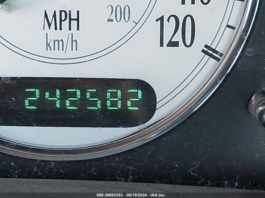 2002 Chrysler 300M VIN: 2C3AE66G42H163525 Lot: 39693353