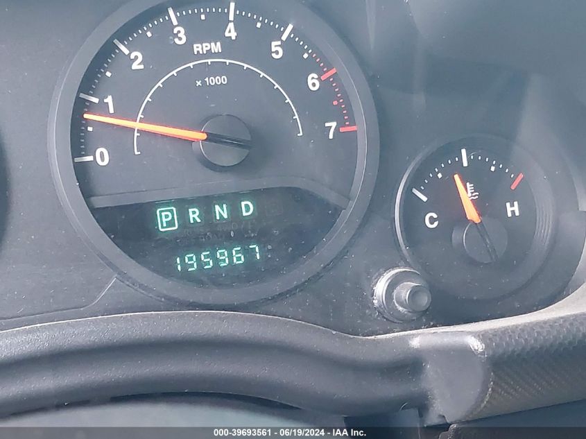 2007 Jeep Wrangler Unlimited X VIN: 1J4GA39177L187734 Lot: 39693561