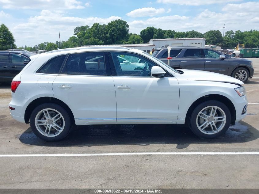 2017 Audi Q5 2.0T Premium VIN: WA1C2AFP4HA067220 Lot: 39693622