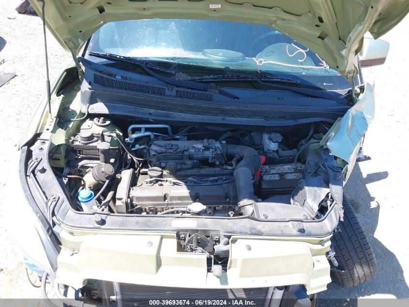 2011 Kia Soul + VIN: KNDJT2A27B7229132 Lot: 39693674