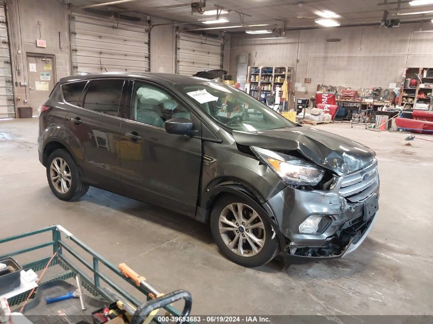 2017 FORD ESCAPE SE - 1FMCU0GD2HUC38877