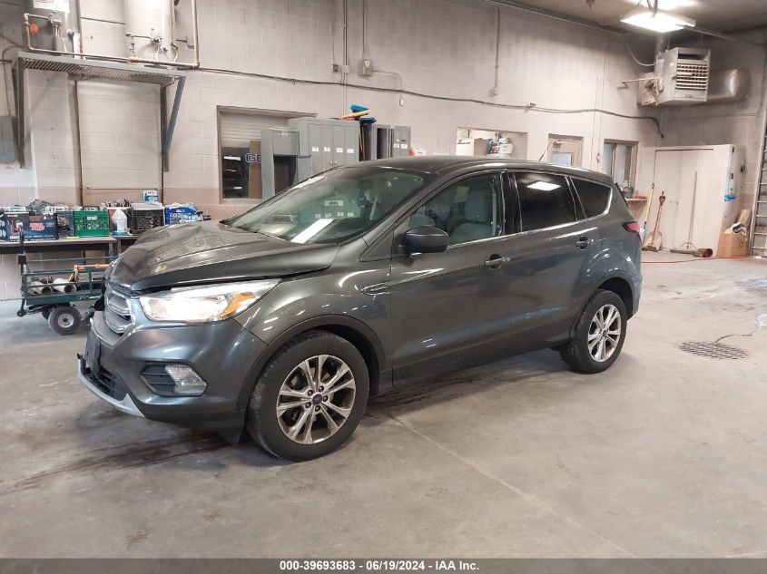 2017 FORD ESCAPE SE - 1FMCU0GD2HUC38877