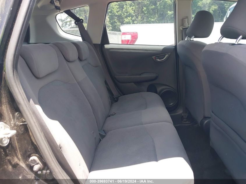 2010 Honda Fit VIN: JHMGE8G2XAS016071 Lot: 39693741