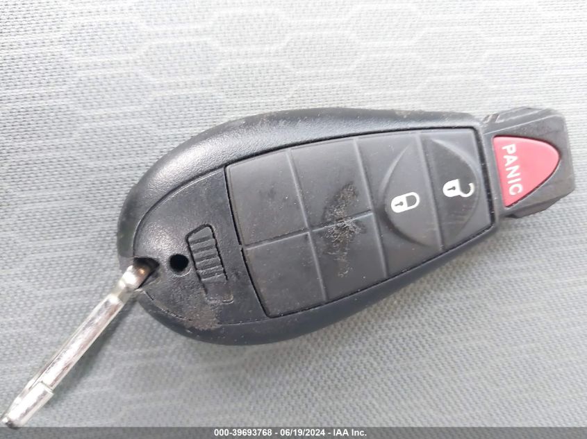 2017 Ram 1500 St VIN: 3C6RR7KT7HG640878 Lot: 39693768