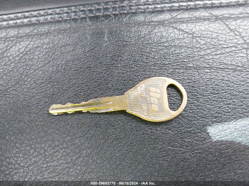 2003 Nissan Xterra Se S/C VIN: 5N1MD28Y23C629799 Lot: 39693775