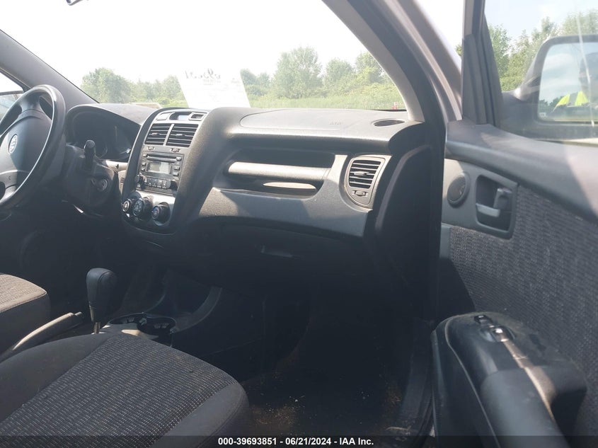 2008 Kia Sportage Lx VIN: KNDJF724087511478 Lot: 39693851