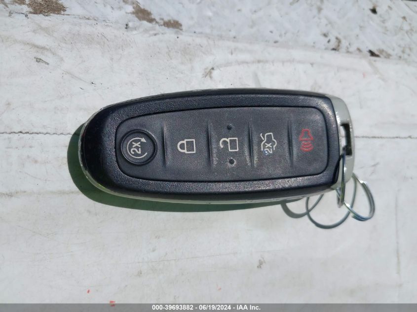 2016 Ford Focus Titanium VIN: 1FADP3N27GL285335 Lot: 39693882