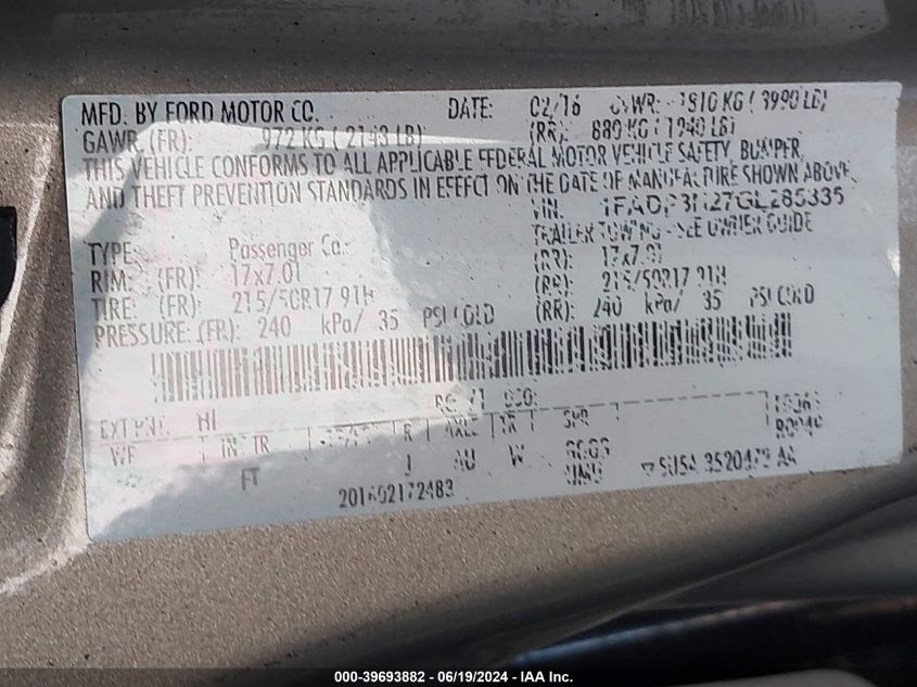 2016 Ford Focus Titanium VIN: 1FADP3N27GL285335 Lot: 39693882