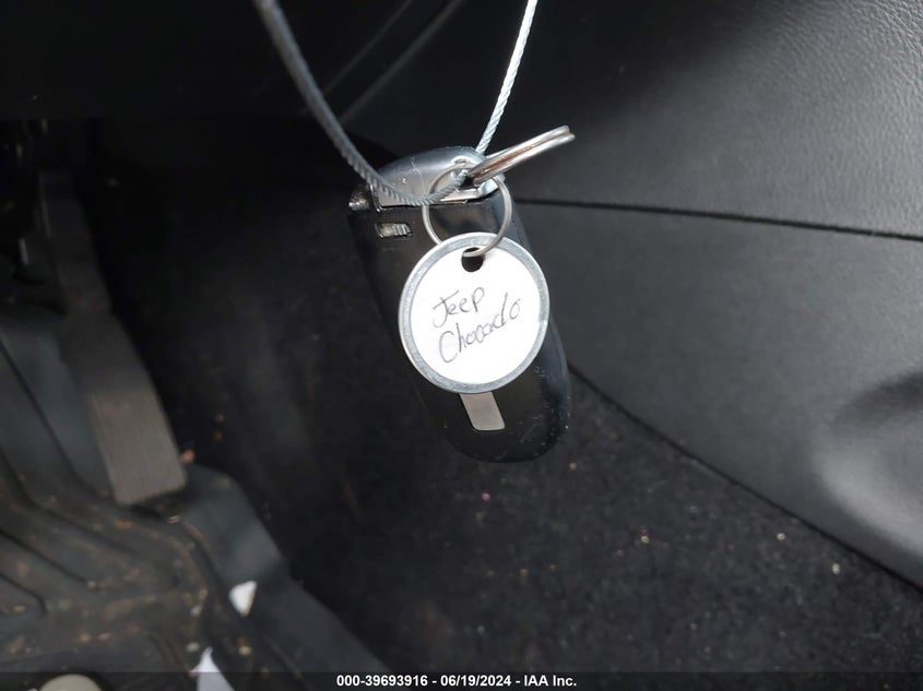 2015 Jeep Grand Cherokee Laredo VIN: 1C4RJEAG6FC957060 Lot: 39693916