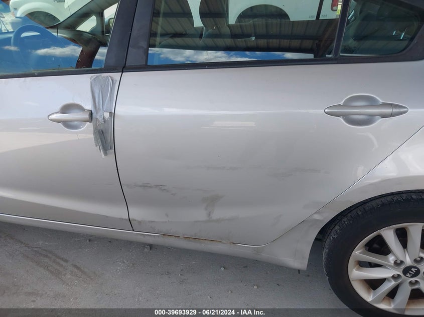 2017 KIA FORTE LX - 3KPFL4A7XHE011269