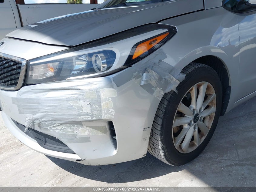 2017 KIA FORTE LX - 3KPFL4A7XHE011269