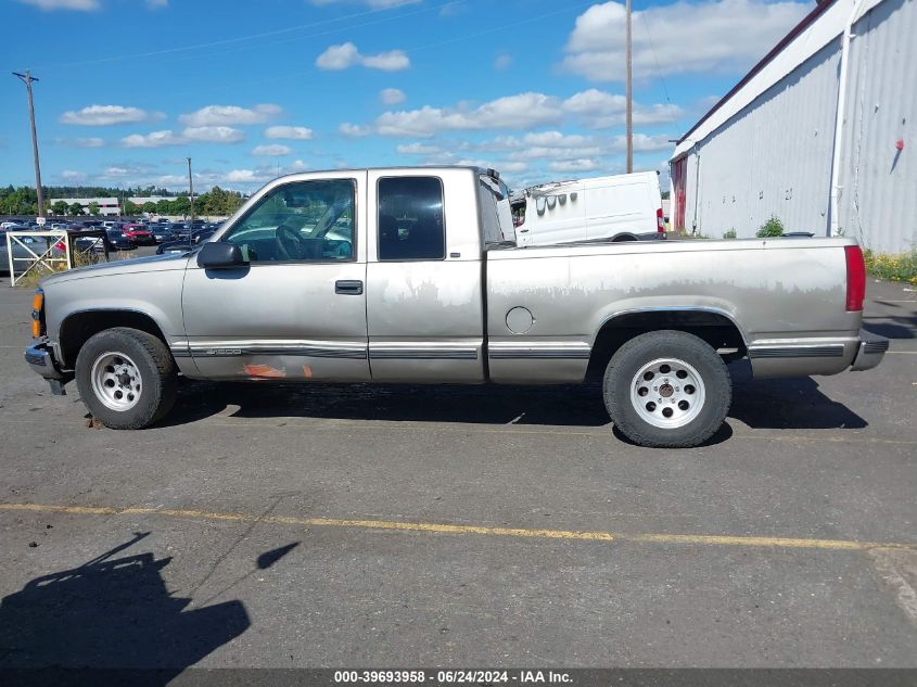 1998 Chevrolet C1500 Fleetside VIN: 1GCEC19W4WE221249 Lot: 39693958