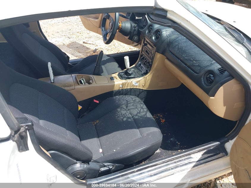 1999 Mazda Mx-5 Miata VIN: JM1NB3531X0134174 Lot: 39694184