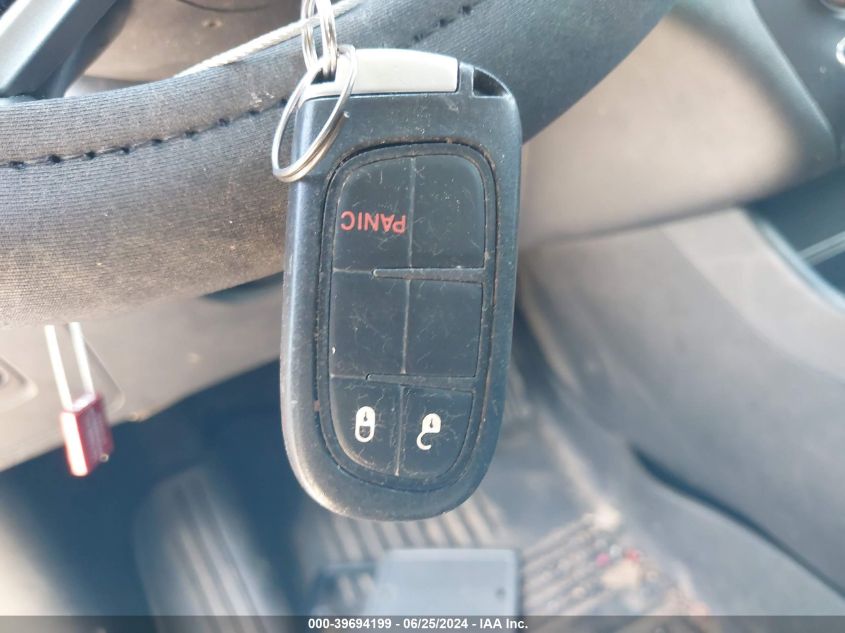 2019 Jeep Cherokee Latitude Plus Fwd VIN: 1C4PJLLB1KD242737 Lot: 39694199