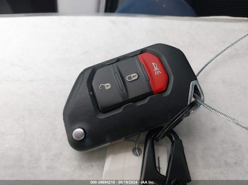 2021 Jeep Wrangler Unlimited Sahara 4X4 VIN: 1C4HJXENXMW625974 Lot: 39694218