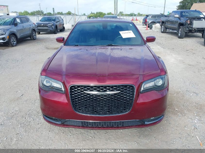 2C3CCABG4KH697700 2019 Chrysler 300 S