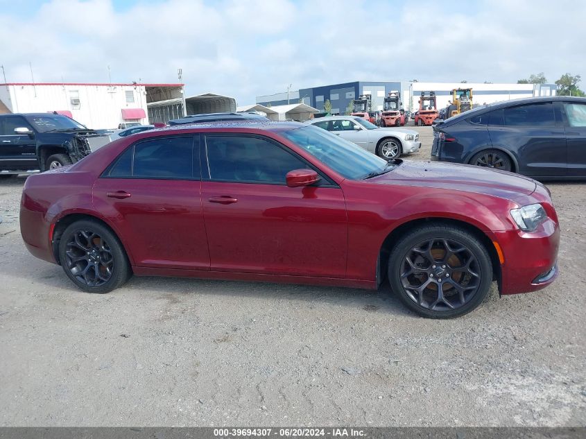 2019 Chrysler 300 S VIN: 2C3CCABG4KH697700 Lot: 39694307