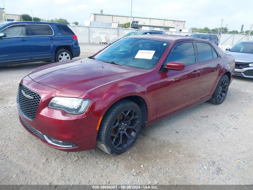 2019 Chrysler 300 S VIN: 2C3CCABG4KH697700 Lot: 39694307