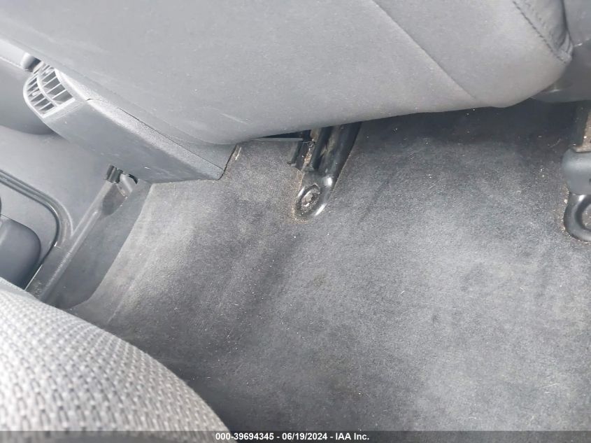 2010 Jeep Commander Sport VIN: 1J4RH4GKXAC113916 Lot: 39694345