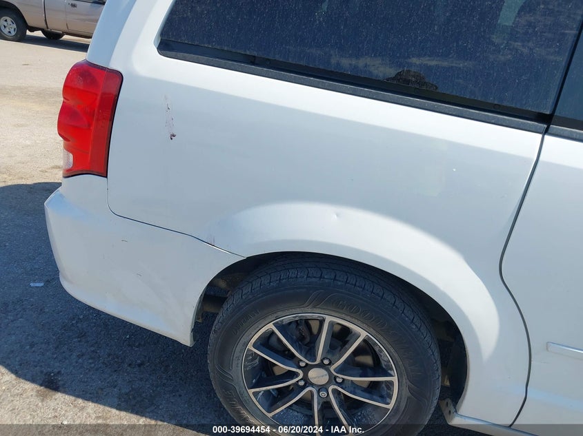 VIN 2C4RDGCG7HR549094 2017 DODGE GRAND CARAVAN SXT