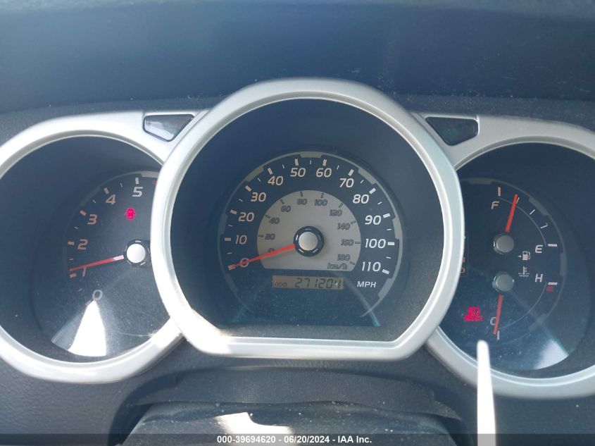 2004 Toyota 4Runner Sr5 V6 VIN: JTEZU14R040029428 Lot: 39694620