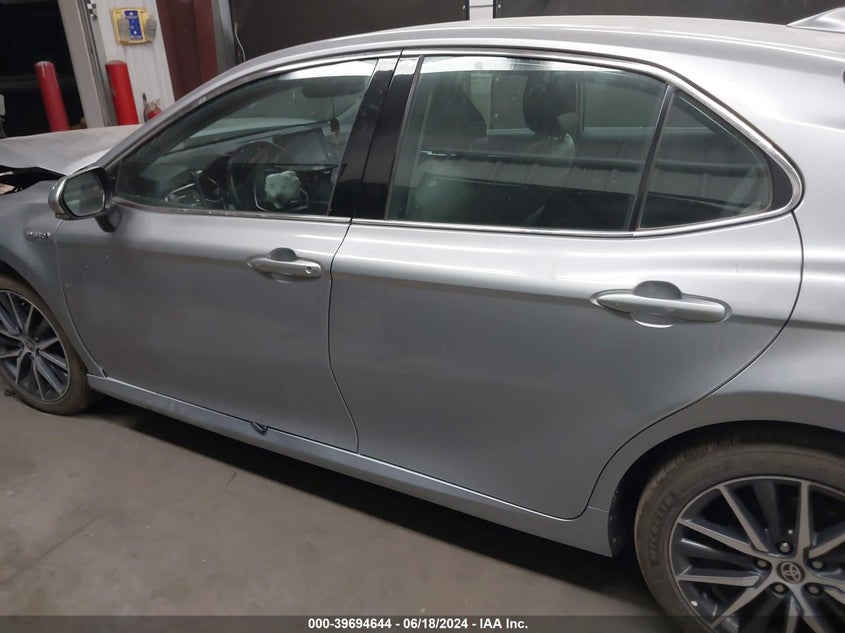 2021 TOYOTA CAMRY XLE HYBRID - 4T1F31AK7MU548028