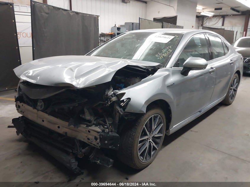 2021 TOYOTA CAMRY XLE HYBRID - 4T1F31AK7MU548028
