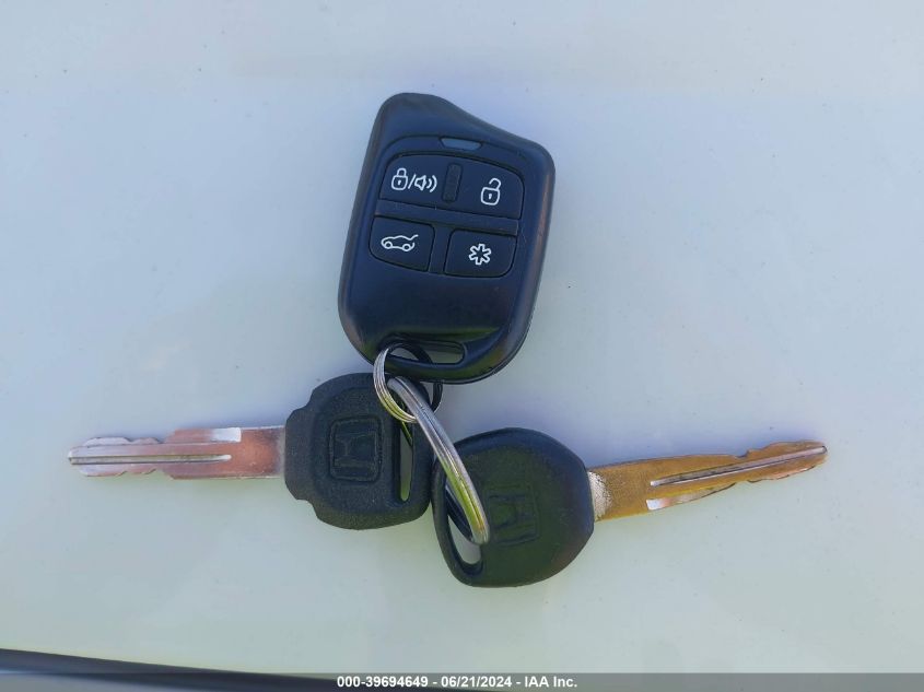 1996 Honda Accord Lx/Ex VIN: 1HGCD5631TA143510 Lot: 39694649