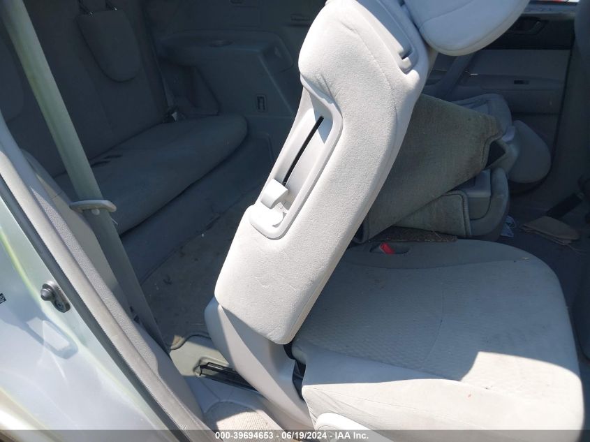 2010 Toyota Highlander Base V6 VIN: 5TDBK3EHXAS005093 Lot: 39694653