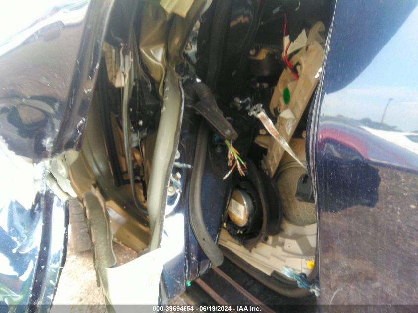 2019 CADILLAC ESCALADE ESV ESV PREMIUM LUXURY - 1GYS4JKJ6KR366496