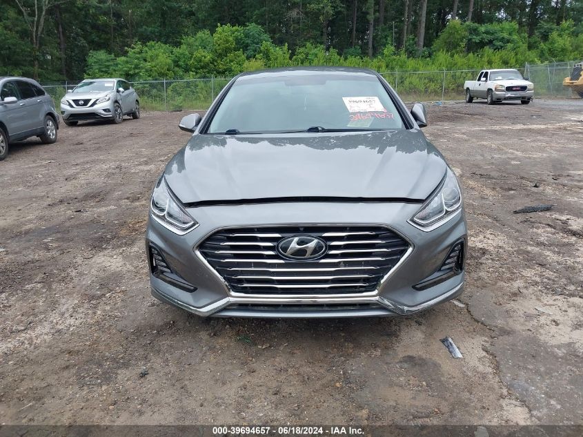 2018 Hyundai Sonata Hybrid Se VIN: KMHE24L36JA082336 Lot: 39694657