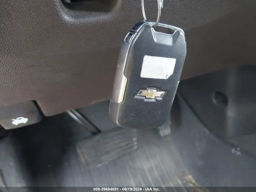 2022 Chevrolet Silverado 1500 Ltd 4Wd Standard Bed Lt VIN: 1GCUYDED5NZ170256 Lot: 39694691