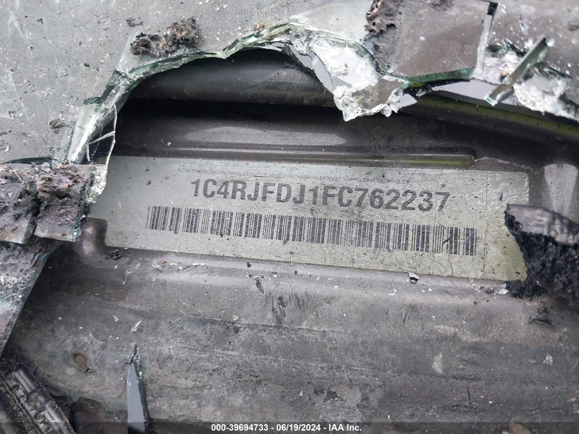 2015 Jeep Grand Cherokee Srt VIN: 1C4RJFDJ1FC762237 Lot: 39694733