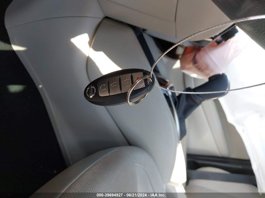 2017 Nissan Rogue Sport Sl VIN: JN1BJ1CP8HW006435 Lot: 39694927