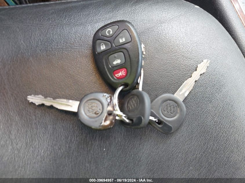 2005 Buick Lacrosse Cxl VIN: 2G4WD532151210235 Lot: 39694957