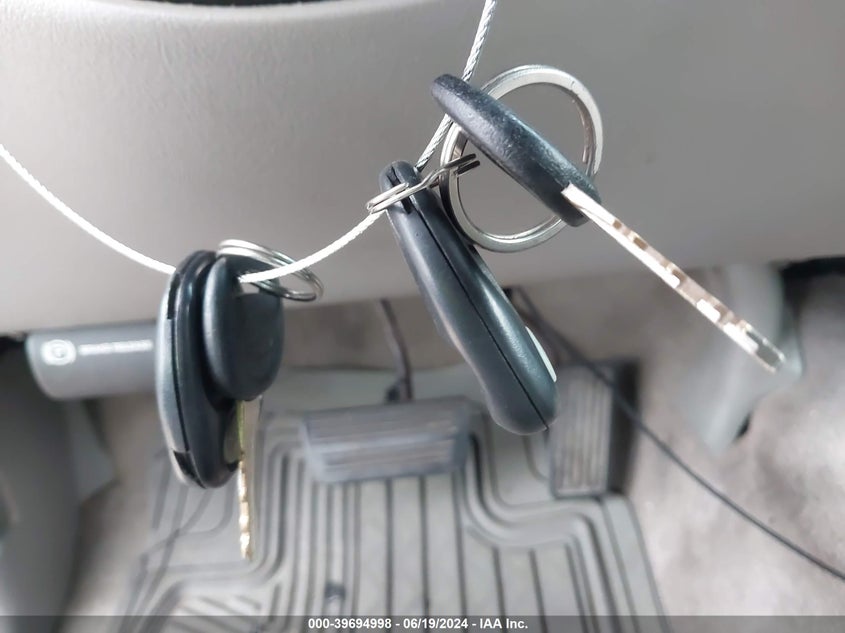 2000 Chevrolet Silverado 1500 Ls VIN: 2GCEC19V7Y1306775 Lot: 39694998