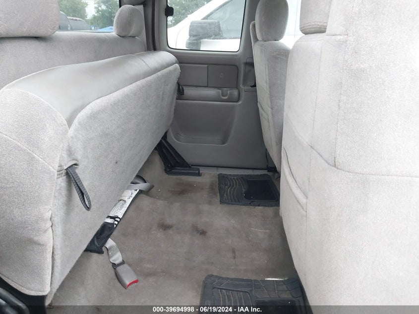 2000 Chevrolet Silverado 1500 Ls VIN: 2GCEC19V7Y1306775 Lot: 39694998