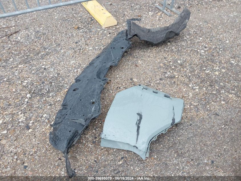 2022 TOYOTA RAV4 XLE - 2T3W1RFV2NW208902