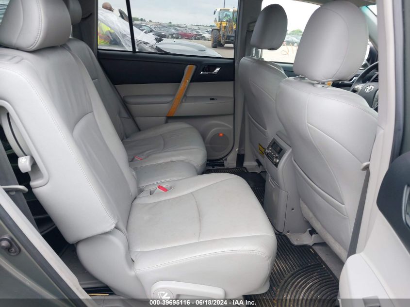 2009 Toyota Highlander Hybrid Limited VIN: JTEEW44A492027455 Lot: 39695116