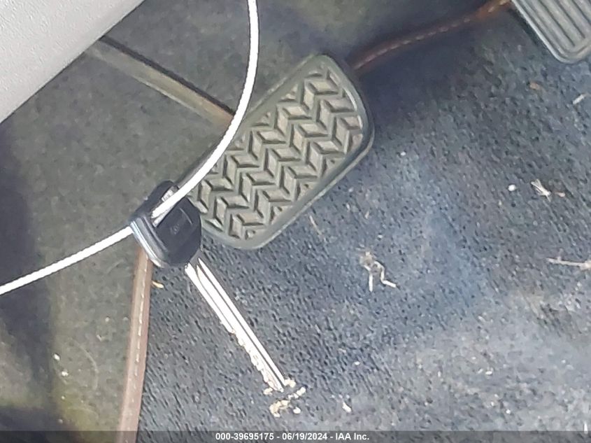 2001 Toyota Echo VIN: JTDBT123610192832 Lot: 39695175