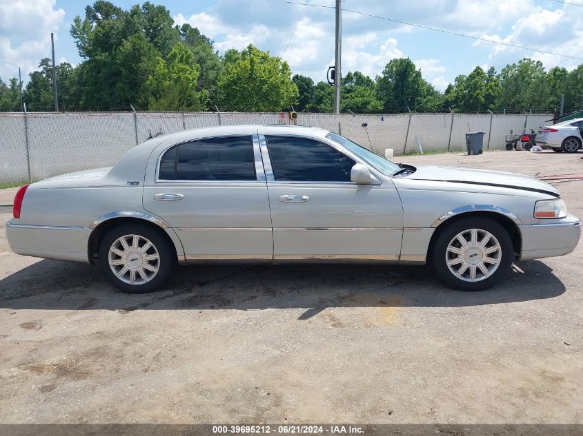 2007 Lincoln Town Car Signature Limited VIN: 1LNHM82V27Y615655 Lot: 39695212