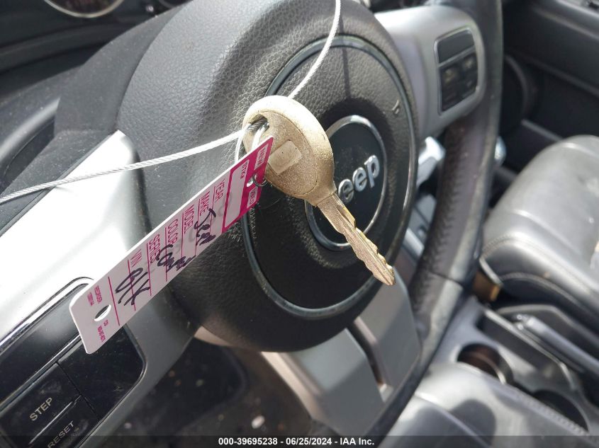 2017 Jeep Compass High Altitude 4X4 VIN: 1C4NJDEB0HD176670 Lot: 39695238