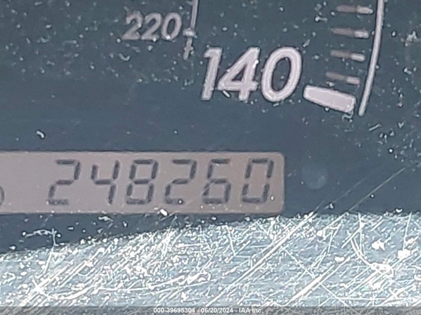 2005 Toyota Camry Xle V6 VIN: 4T1BF30K95U615667 Lot: 39695304