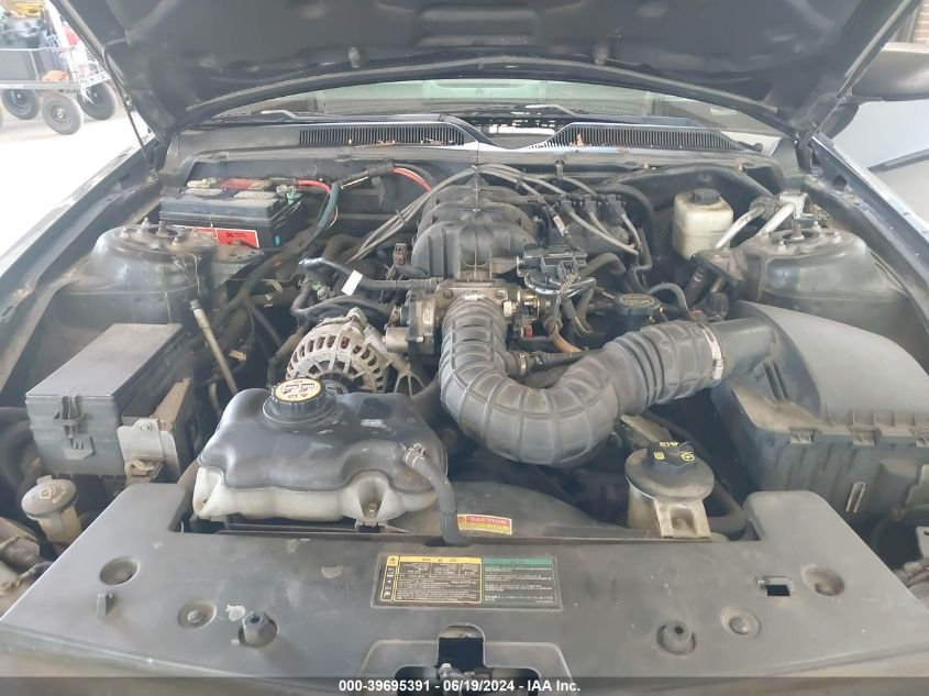 2006 Ford Mustang V6 VIN: 1ZVFT80N865258268 Lot: 39695391