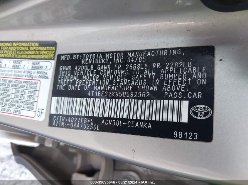 2005 Toyota Camry Le VIN: 4T1BE32K95U582962 Lot: 39695646