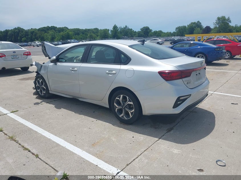 VIN 3KPF24ADXME267446 2021 KIA FORTE LXS